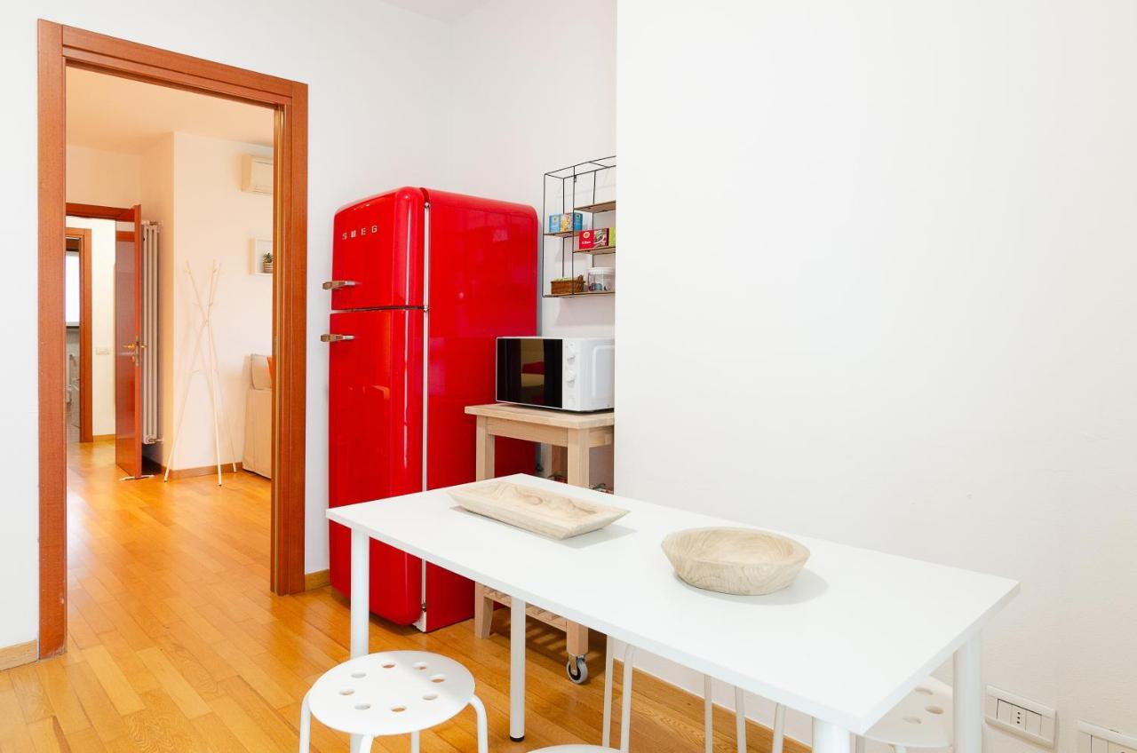 Park View Apartment - Milano Navigli Экстерьер фото