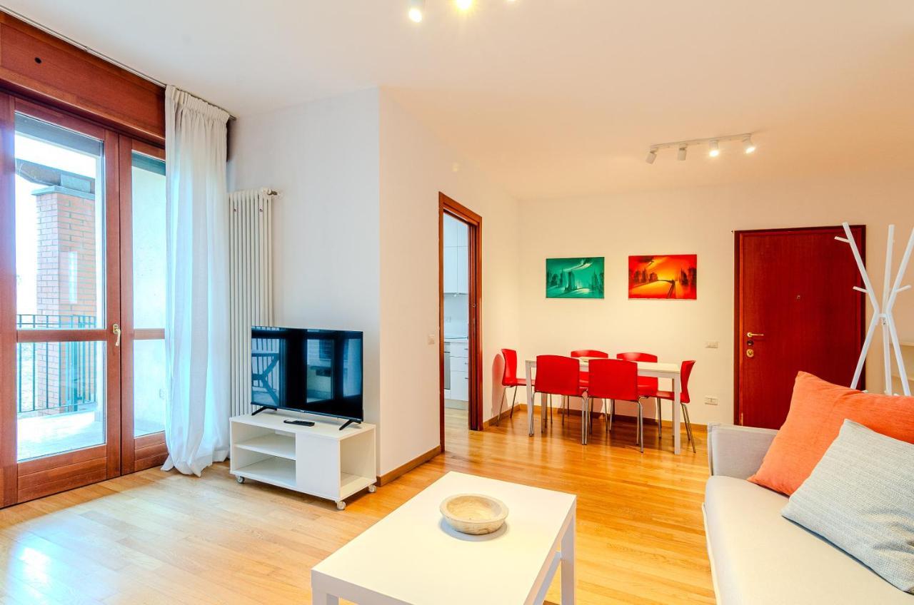 Park View Apartment - Milano Navigli Экстерьер фото